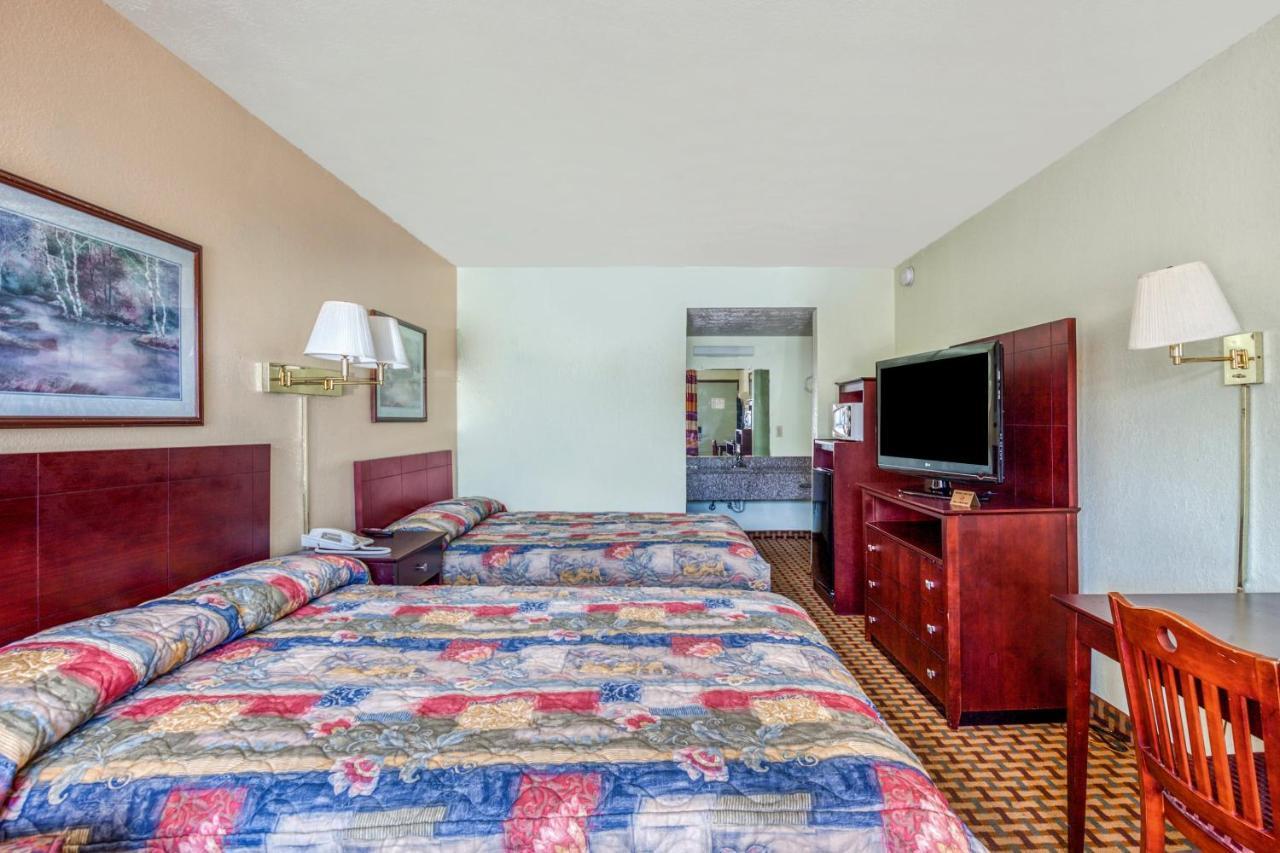 Oyo Hotel Decatur I-20 East & Wesley Club Dr المظهر الخارجي الصورة