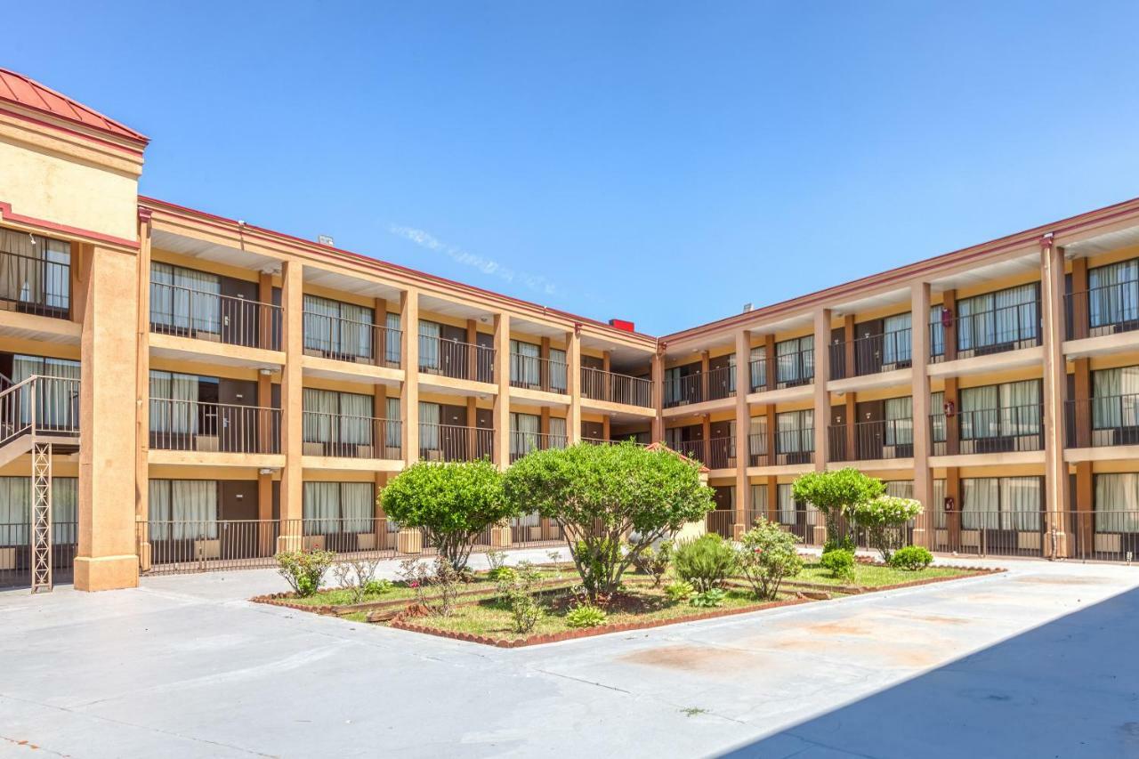Oyo Hotel Decatur I-20 East & Wesley Club Dr المظهر الخارجي الصورة
